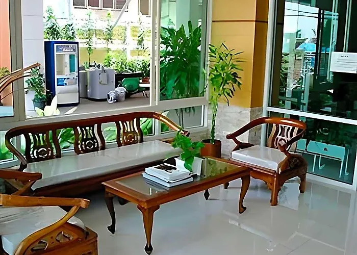Thana Place Charunsanithwong 34 Hotel 2*
