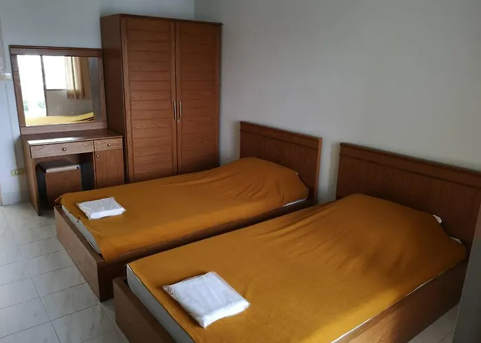 Thana Place Charunsanithwong 34 2* Bangkok
